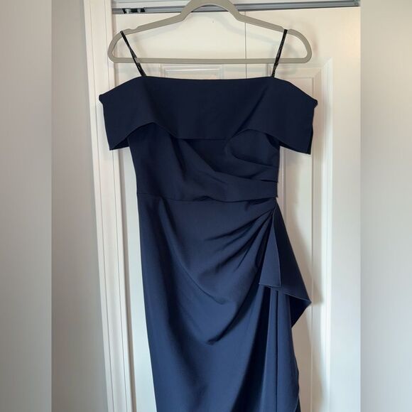 Vince Camuto Off-The-Shoulder Ruffle Gown Size 4 Navy - Picture 4 of 13